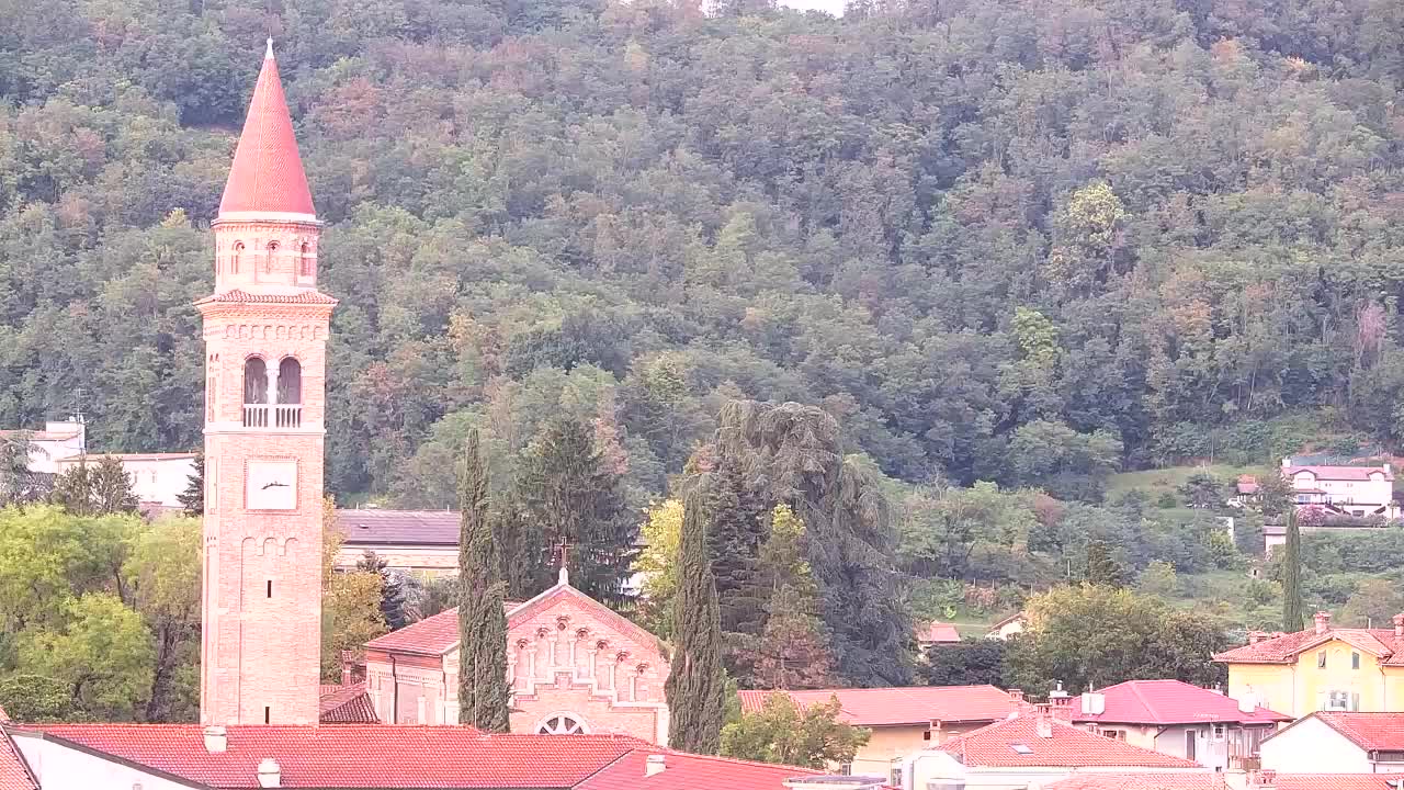 Čudovit panoramski pogled na Šempeter pri Gorici