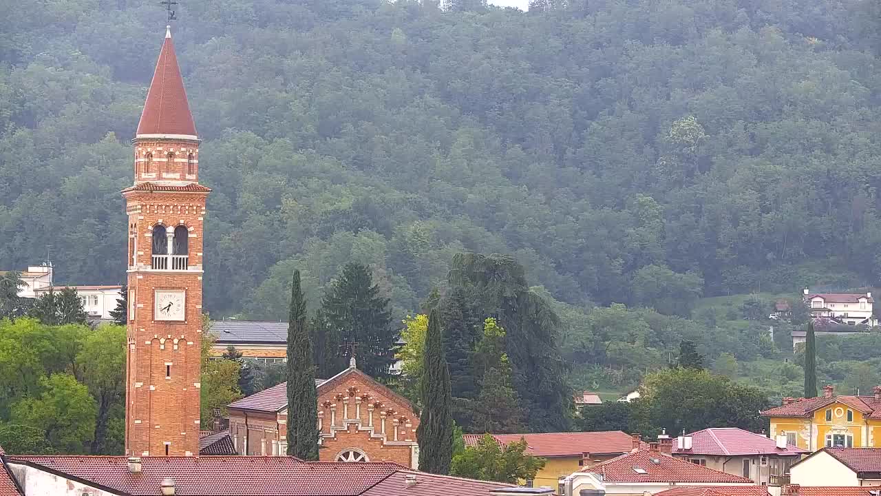Čudovit panoramski pogled na Šempeter pri Gorici
