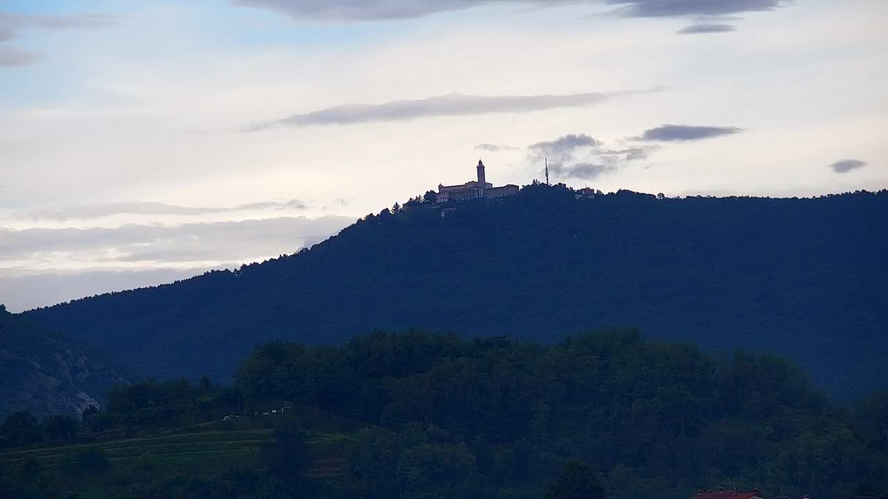 Čudovit panoramski pogled na Šempeter pri Gorici