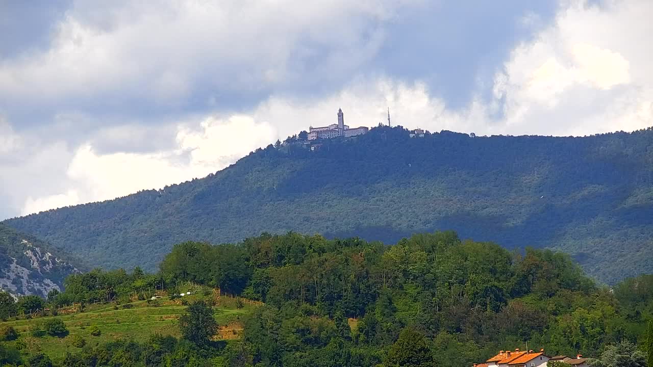 Panorama mozzafiato di Šempeter pri Gorici