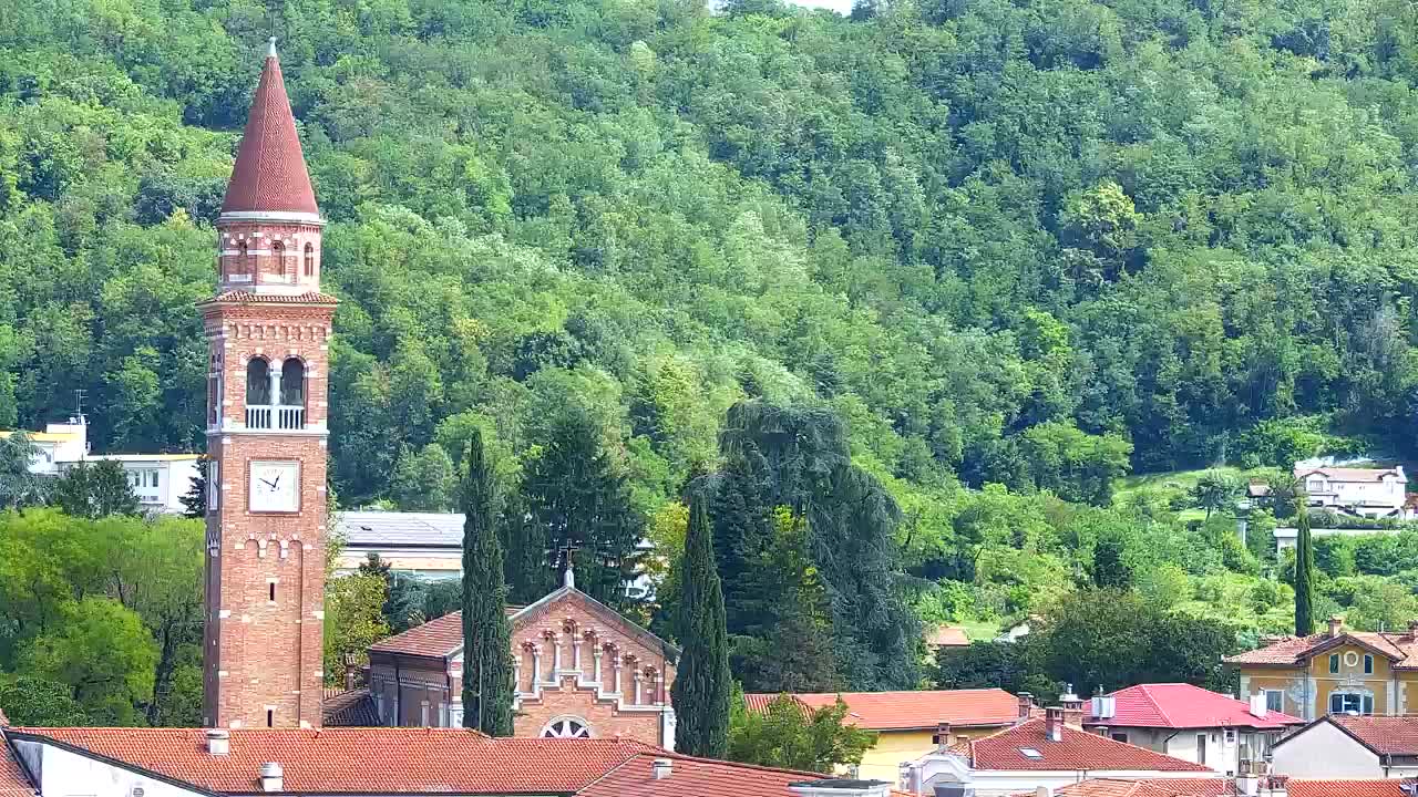 Čudovit panoramski pogled na Šempeter pri Gorici
