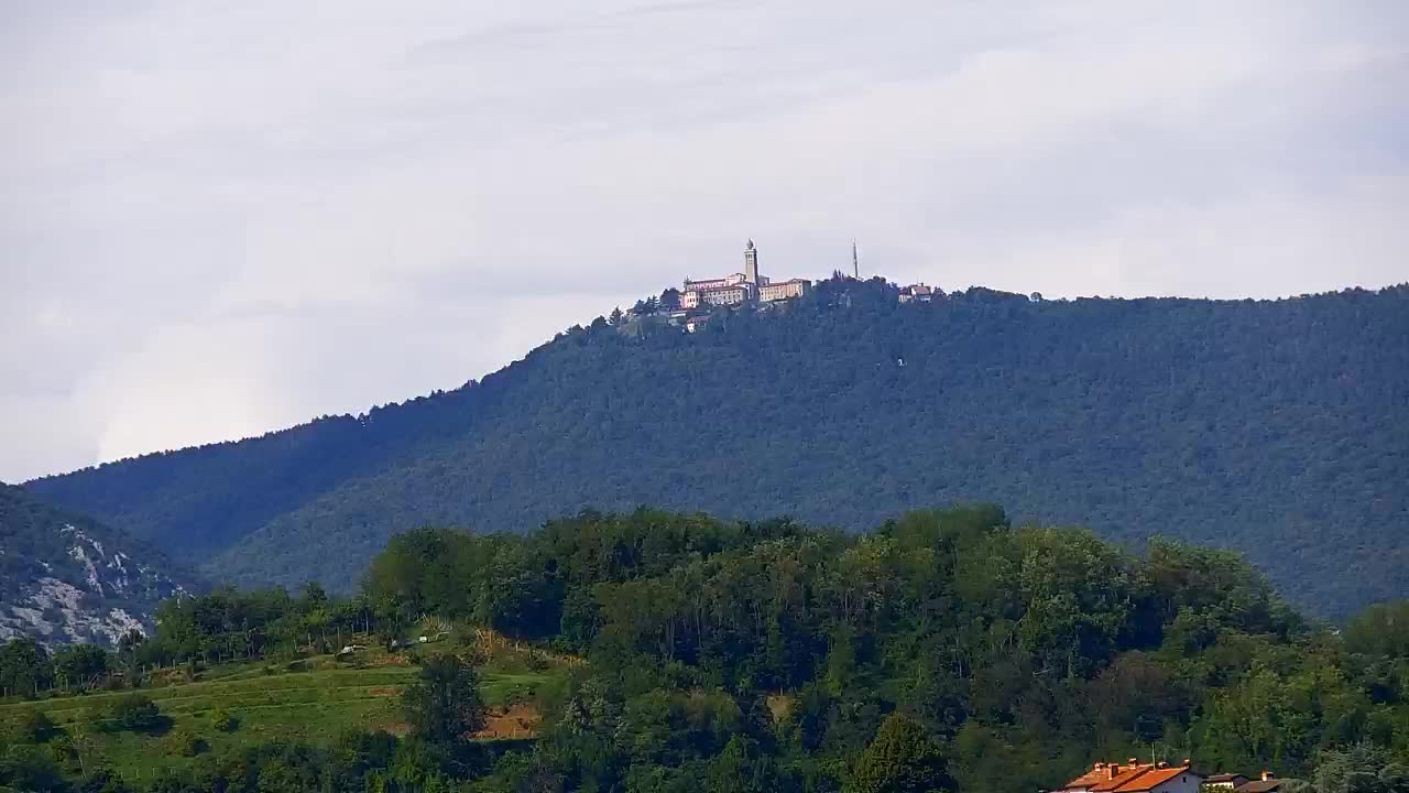 Čudovit panoramski pogled na Šempeter pri Gorici