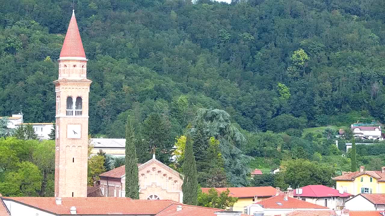 Čudovit panoramski pogled na Šempeter pri Gorici
