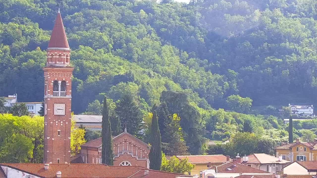 Prekrasan panoramski pogled na Šempeter pri Gorici