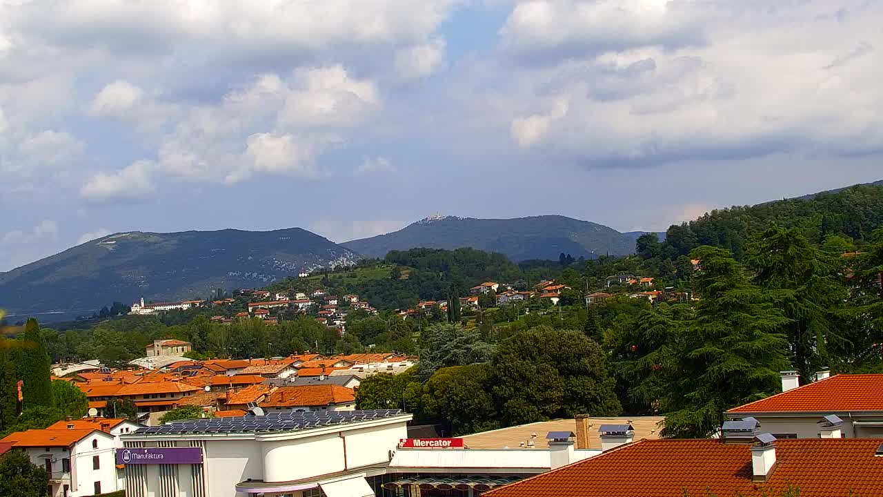 Čudovit panoramski pogled na Šempeter pri Gorici