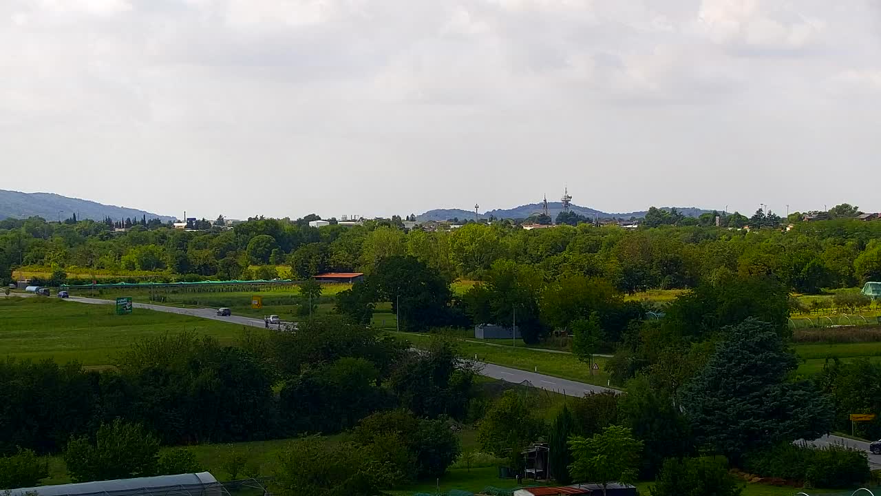 Čudovit panoramski pogled na Šempeter pri Gorici