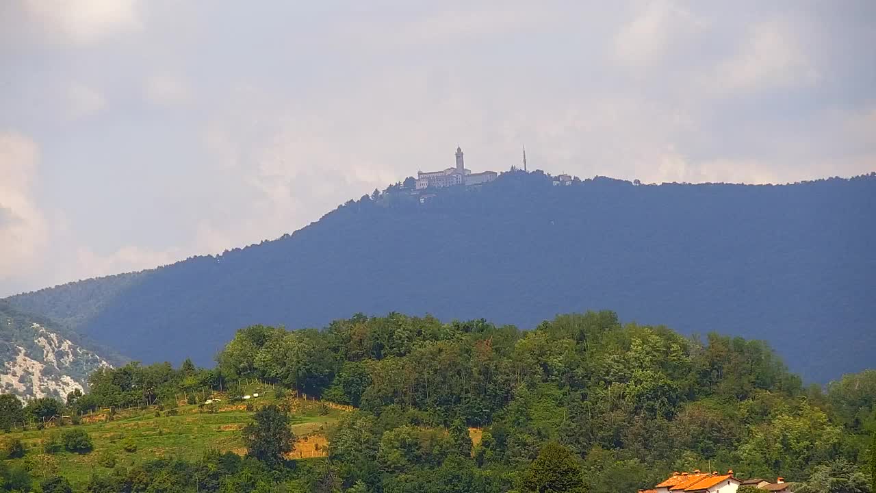 Panorama mozzafiato di Šempeter pri Gorici