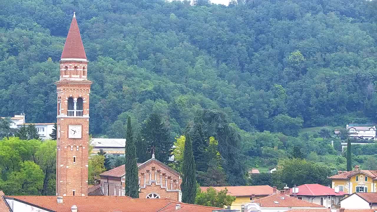 Prekrasan panoramski pogled na Šempeter pri Gorici
