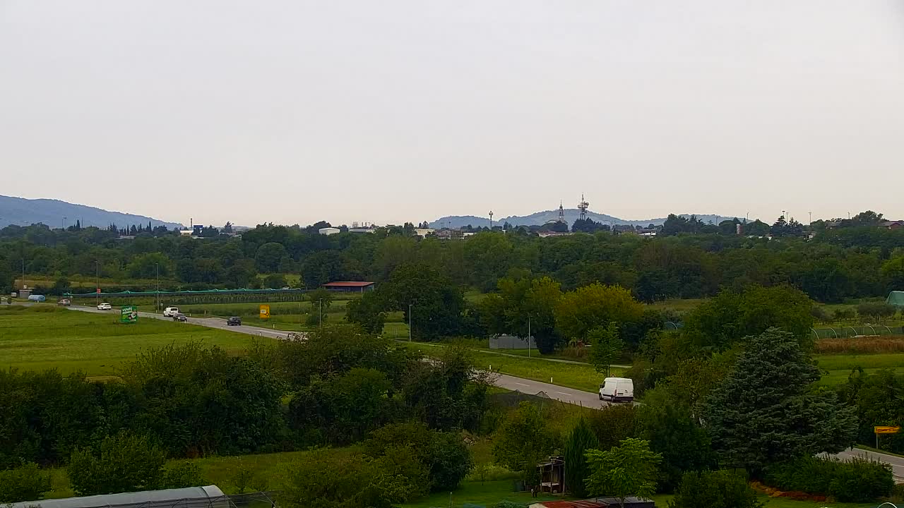 Prekrasan panoramski pogled na Šempeter pri Gorici