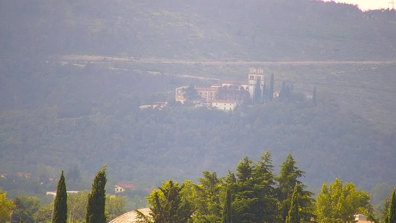 Panorama mozzafiato di Šempeter pri Gorici