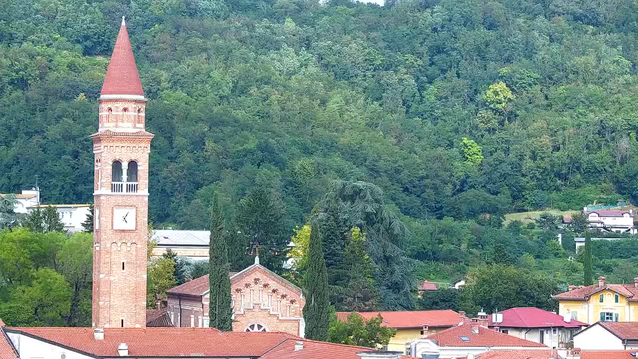 Prekrasan panoramski pogled na Šempeter pri Gorici