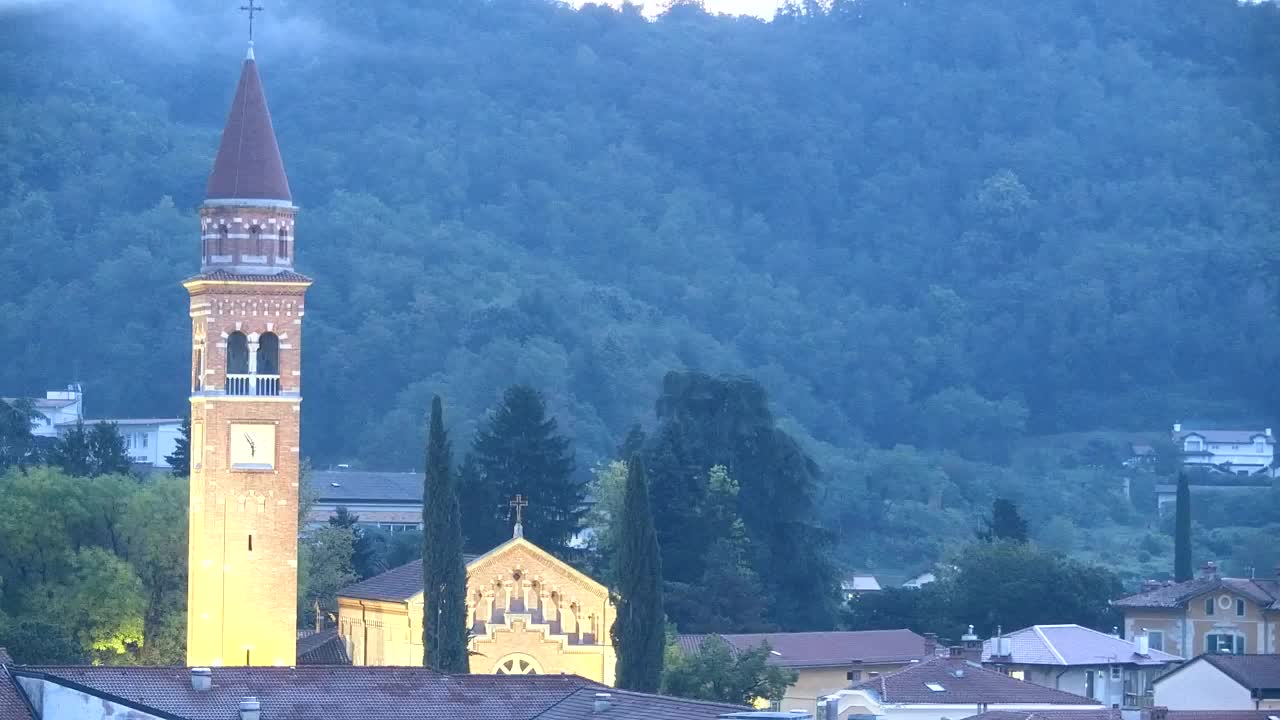 Čudovit panoramski pogled na Šempeter pri Gorici