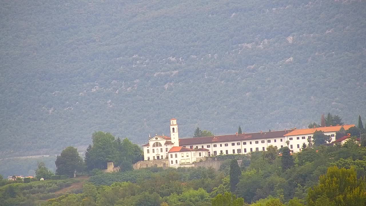 Čudovit panoramski pogled na Šempeter pri Gorici