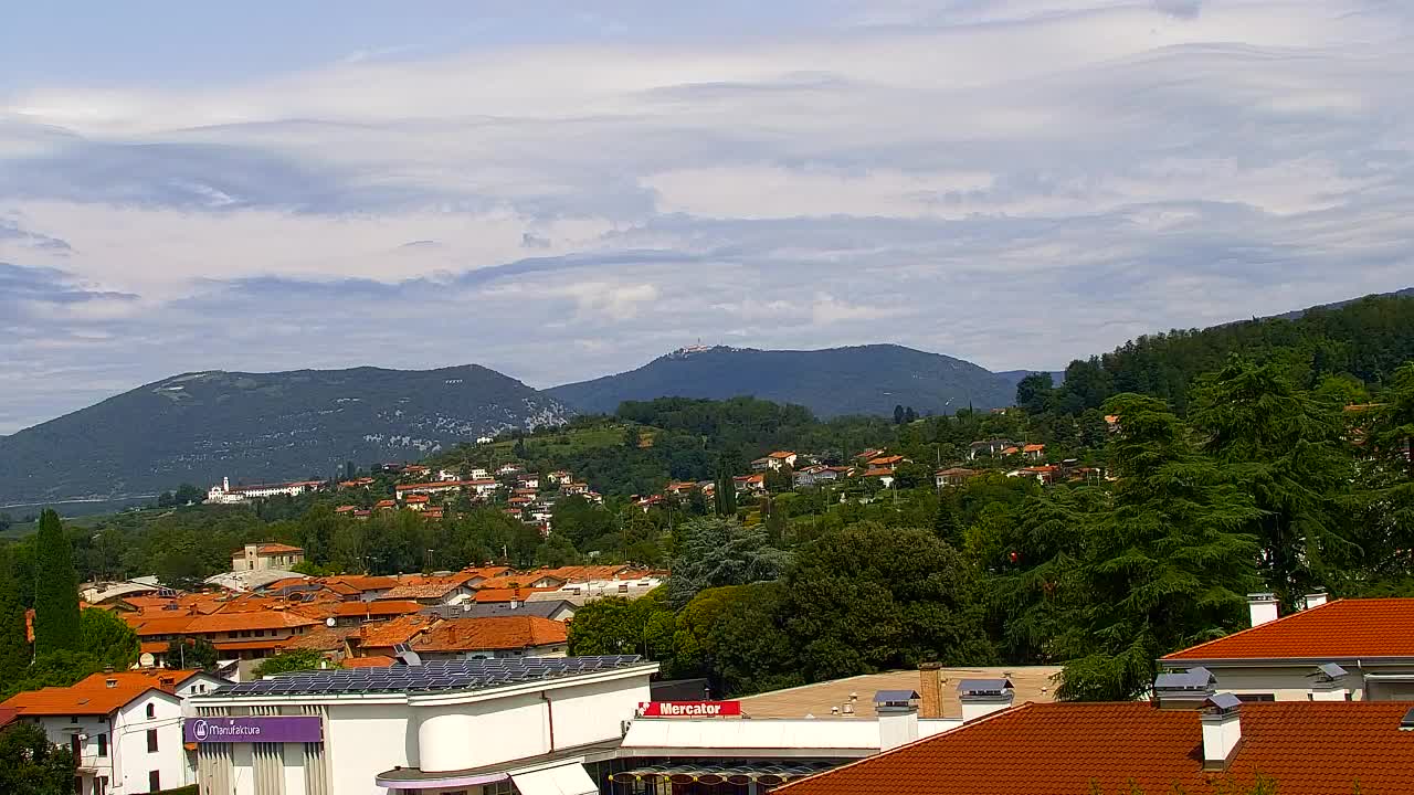Čudovit panoramski pogled na Šempeter pri Gorici