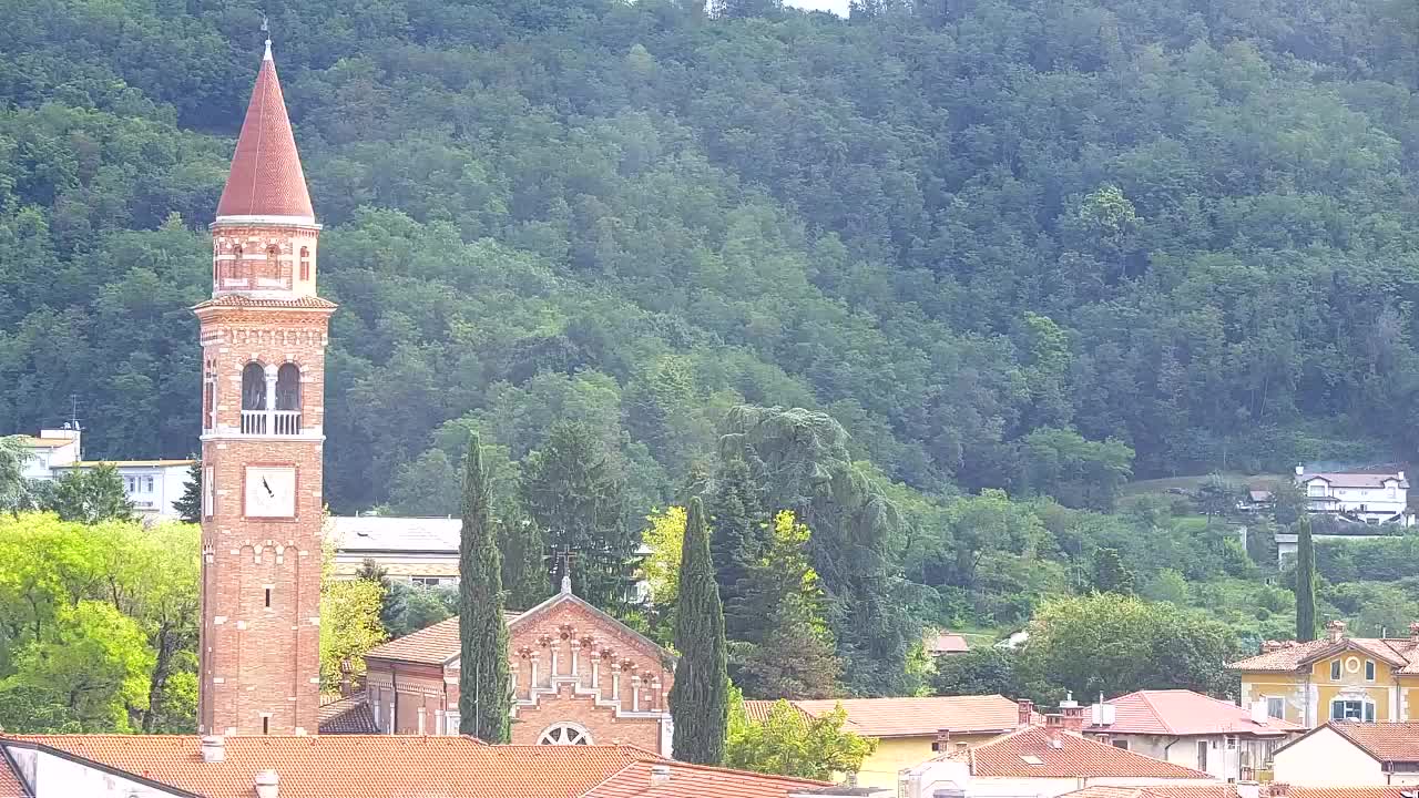Prekrasan panoramski pogled na Šempeter pri Gorici