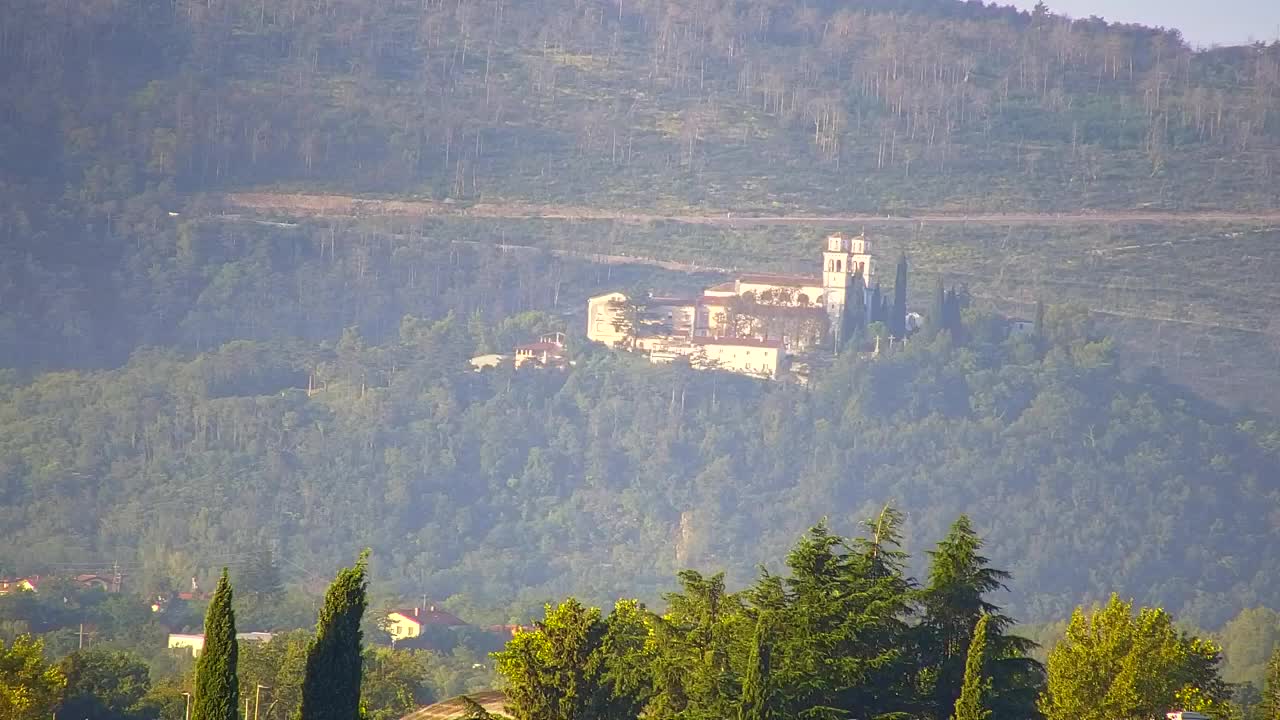 Čudovit panoramski pogled na Šempeter pri Gorici