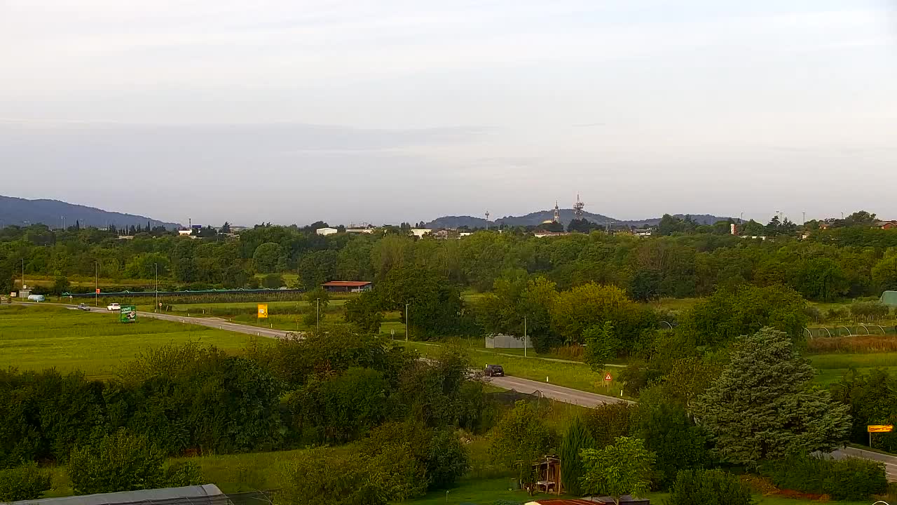Prekrasan panoramski pogled na Šempeter pri Gorici