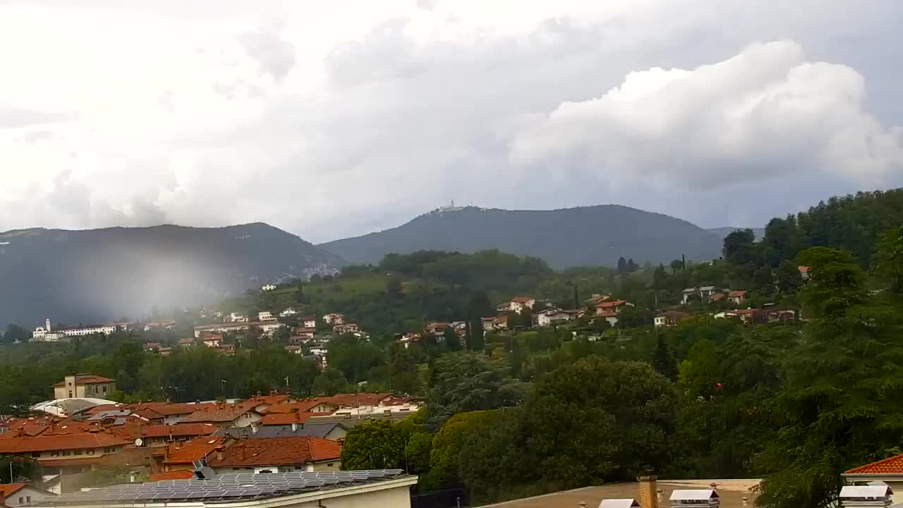 Čudovit panoramski pogled na Šempeter pri Gorici