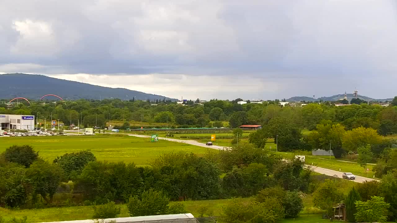 Čudovit panoramski pogled na Šempeter pri Gorici