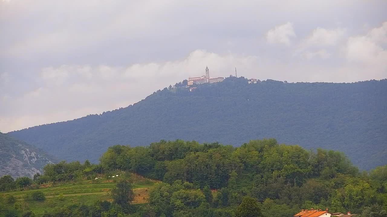 Prekrasan panoramski pogled na Šempeter pri Gorici