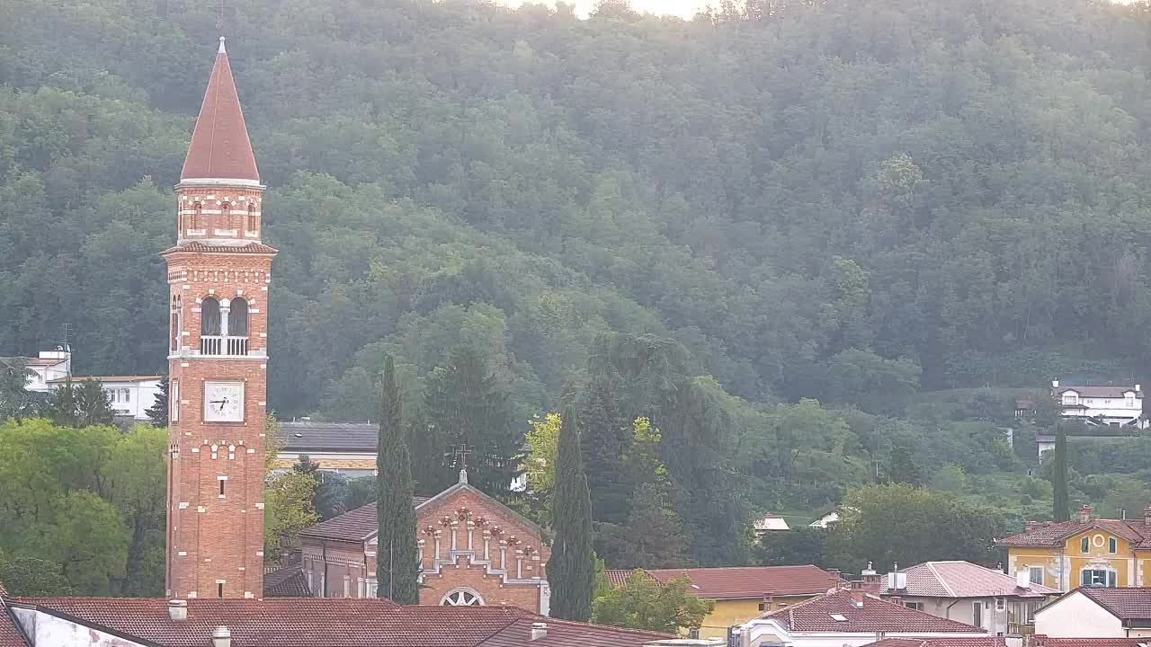 Panorama mozzafiato di Šempeter pri Gorici