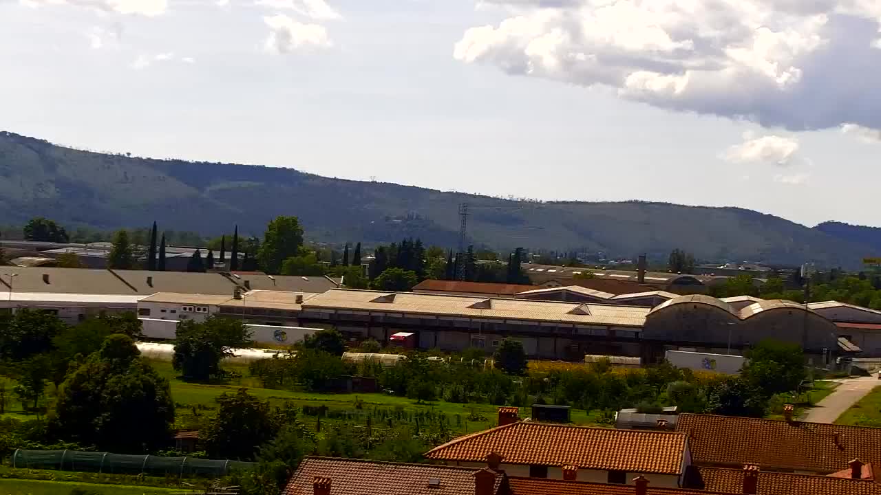 Čudovit panoramski pogled na Šempeter pri Gorici