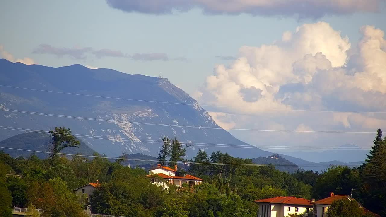 Panorama mozzafiato di Šempeter pri Gorici