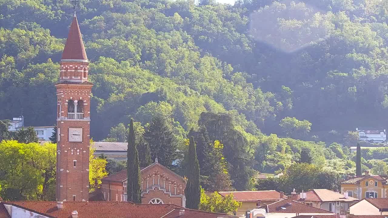 Čudovit panoramski pogled na Šempeter pri Gorici