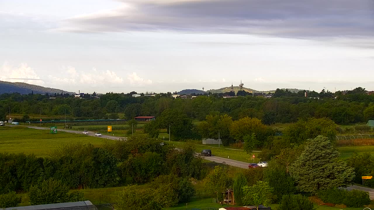 Prekrasan panoramski pogled na Šempeter pri Gorici