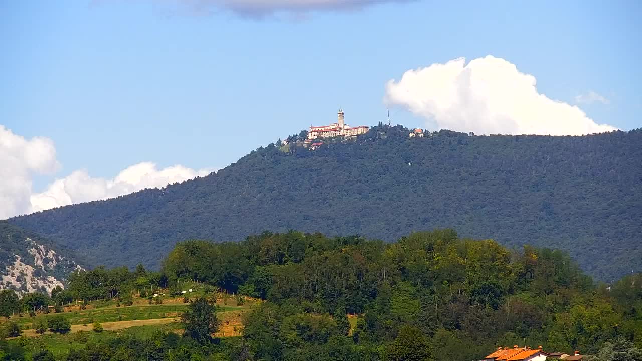 Čudovit panoramski pogled na Šempeter pri Gorici
