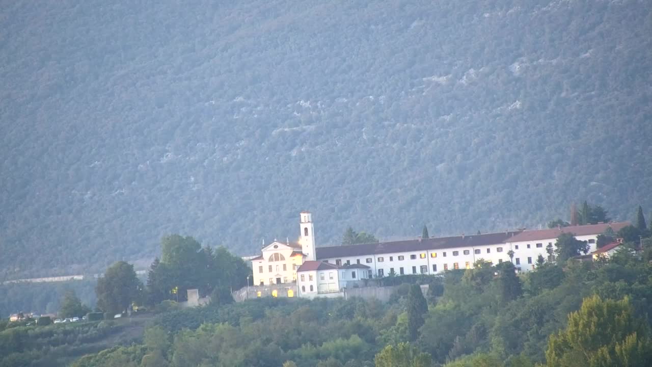 Panorama mozzafiato di Šempeter pri Gorici