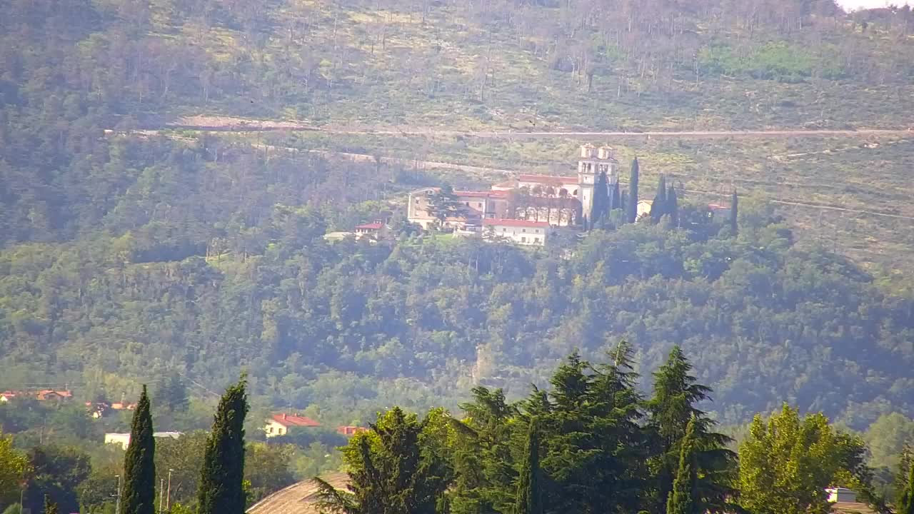 Čudovit panoramski pogled na Šempeter pri Gorici