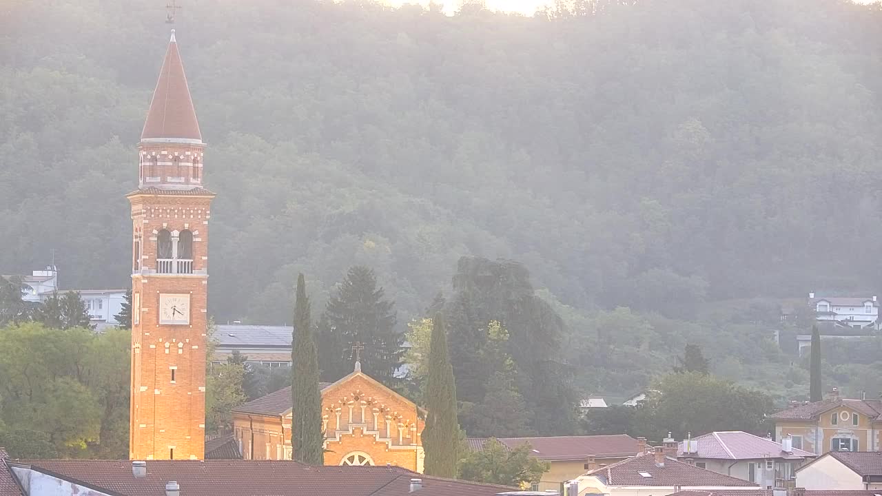Prekrasan panoramski pogled na Šempeter pri Gorici