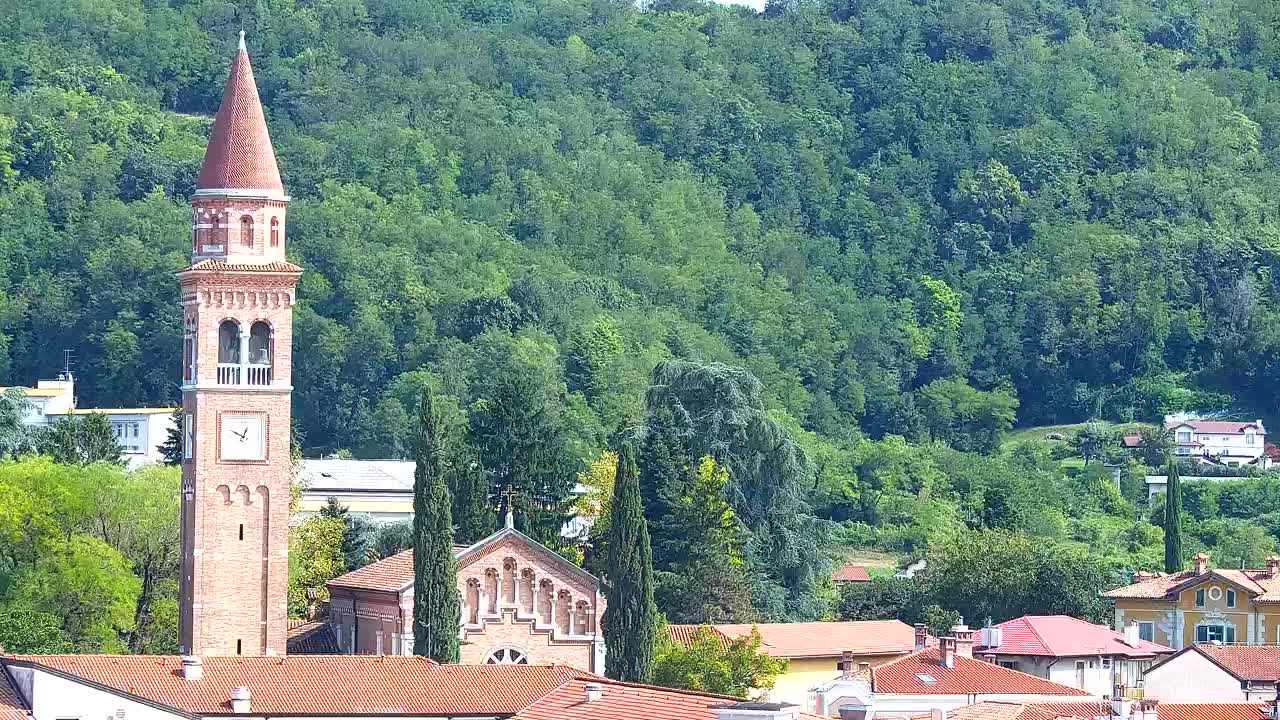 Prekrasan panoramski pogled na Šempeter pri Gorici