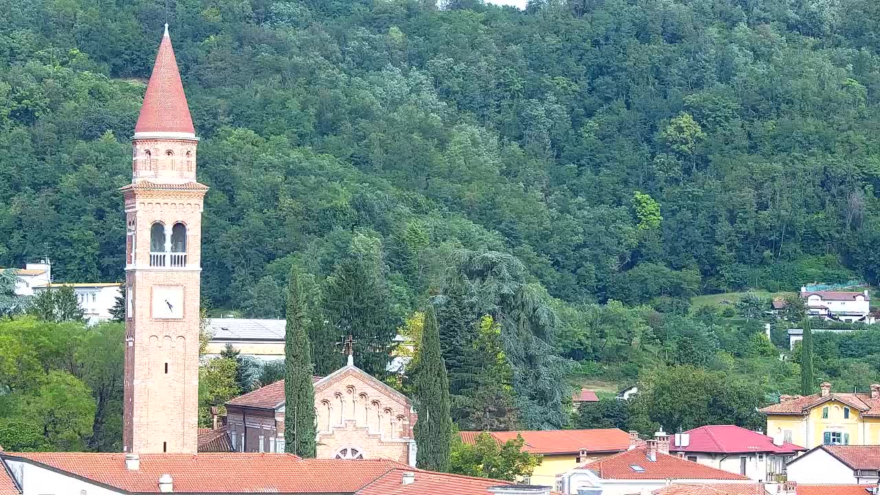 Prekrasan panoramski pogled na Šempeter pri Gorici