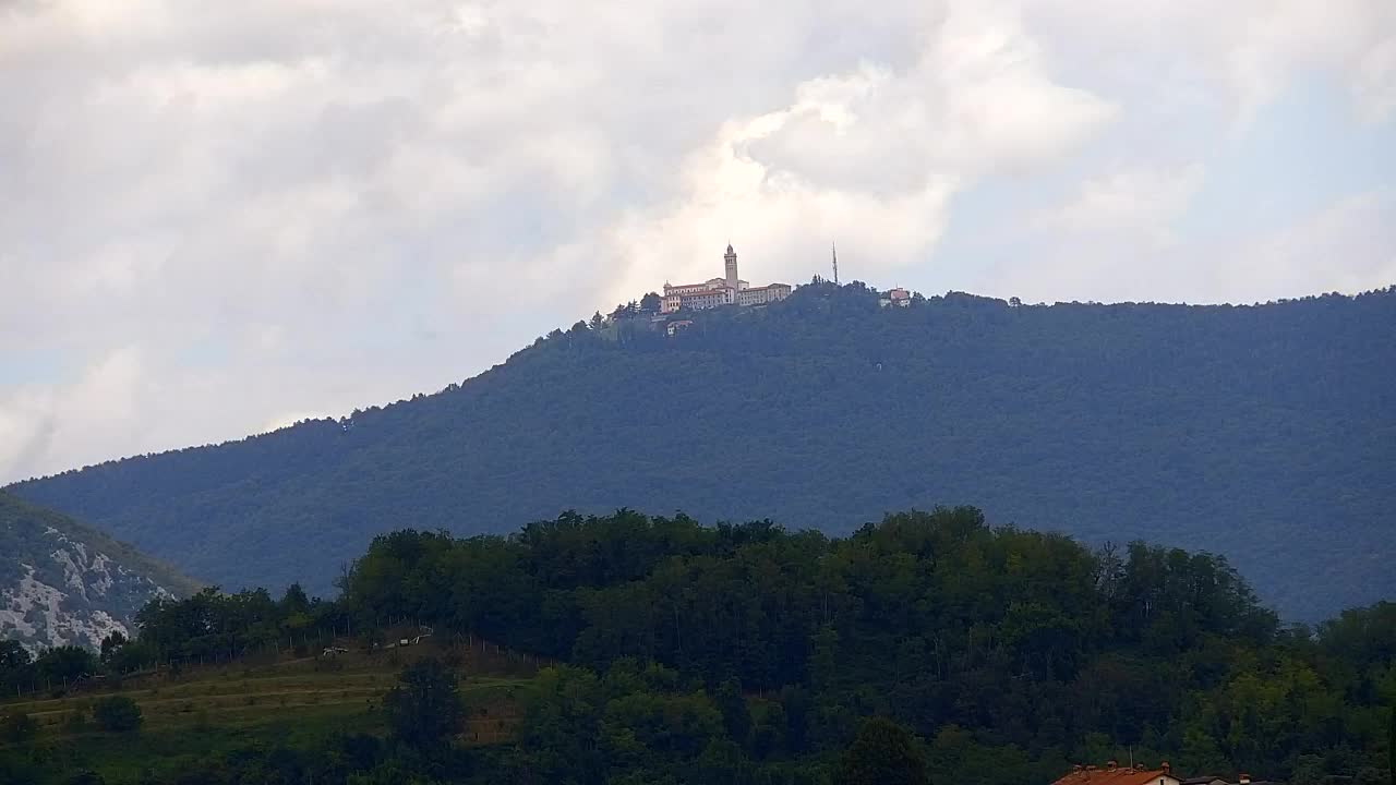 Prekrasan panoramski pogled na Šempeter pri Gorici