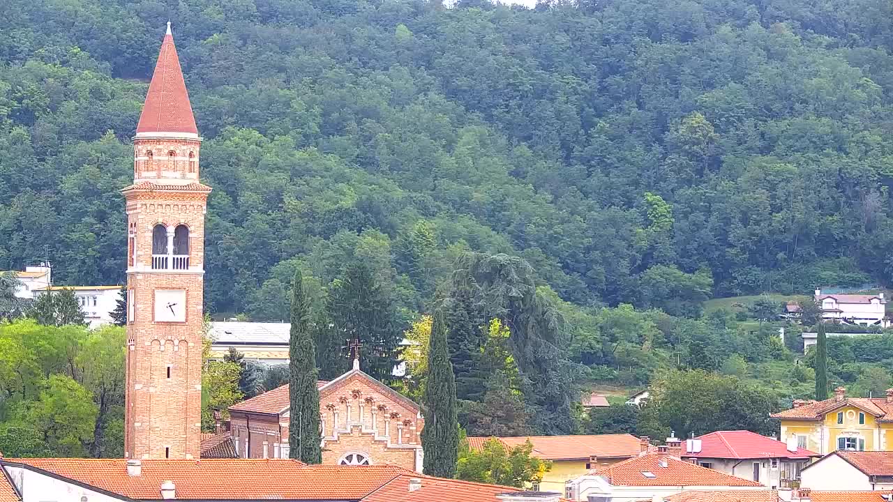 Prekrasan panoramski pogled na Šempeter pri Gorici