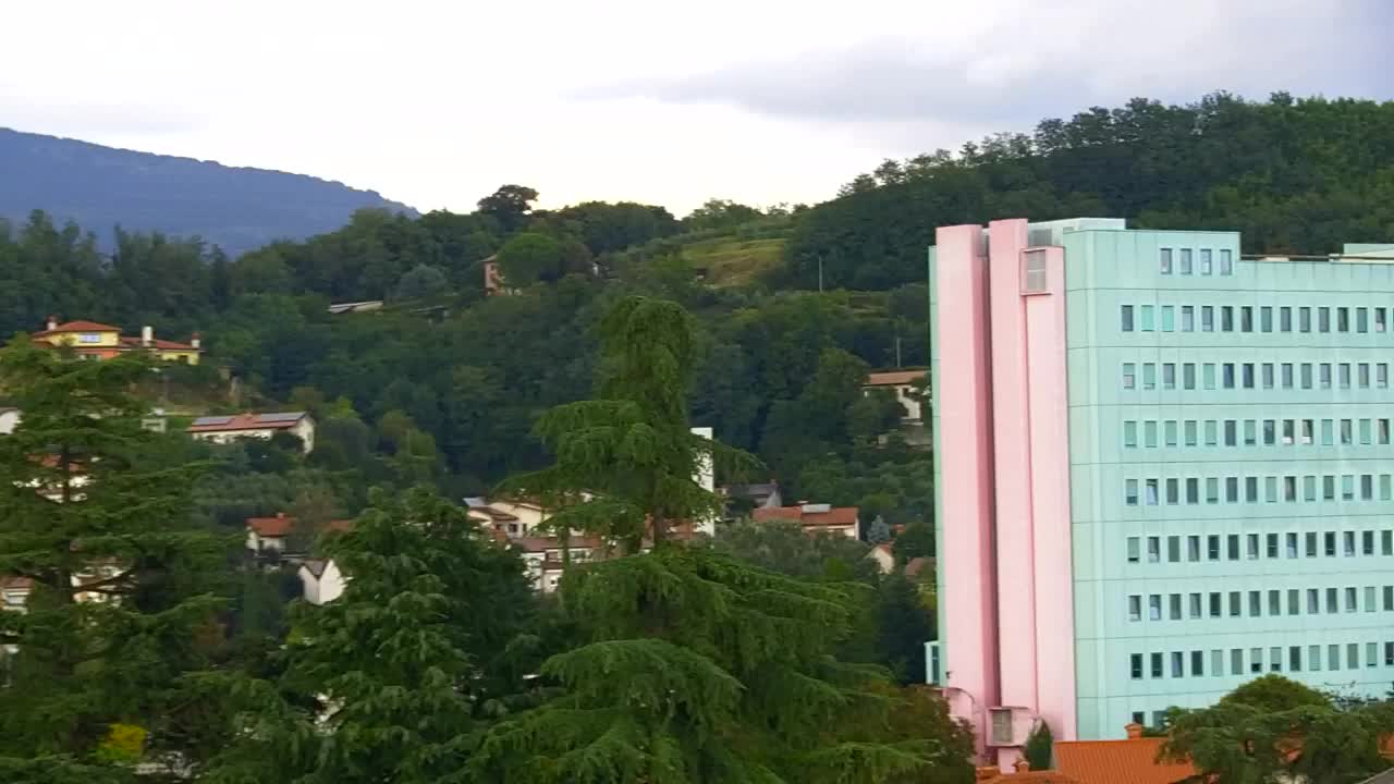 Prekrasan panoramski pogled na Šempeter pri Gorici