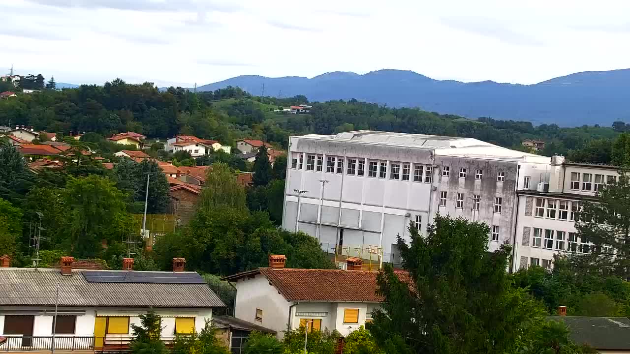 Prekrasan panoramski pogled na Šempeter pri Gorici