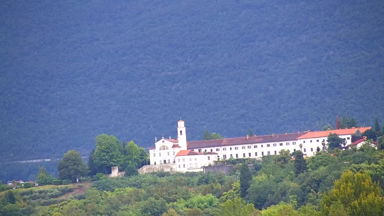 Prekrasan panoramski pogled na Šempeter pri Gorici