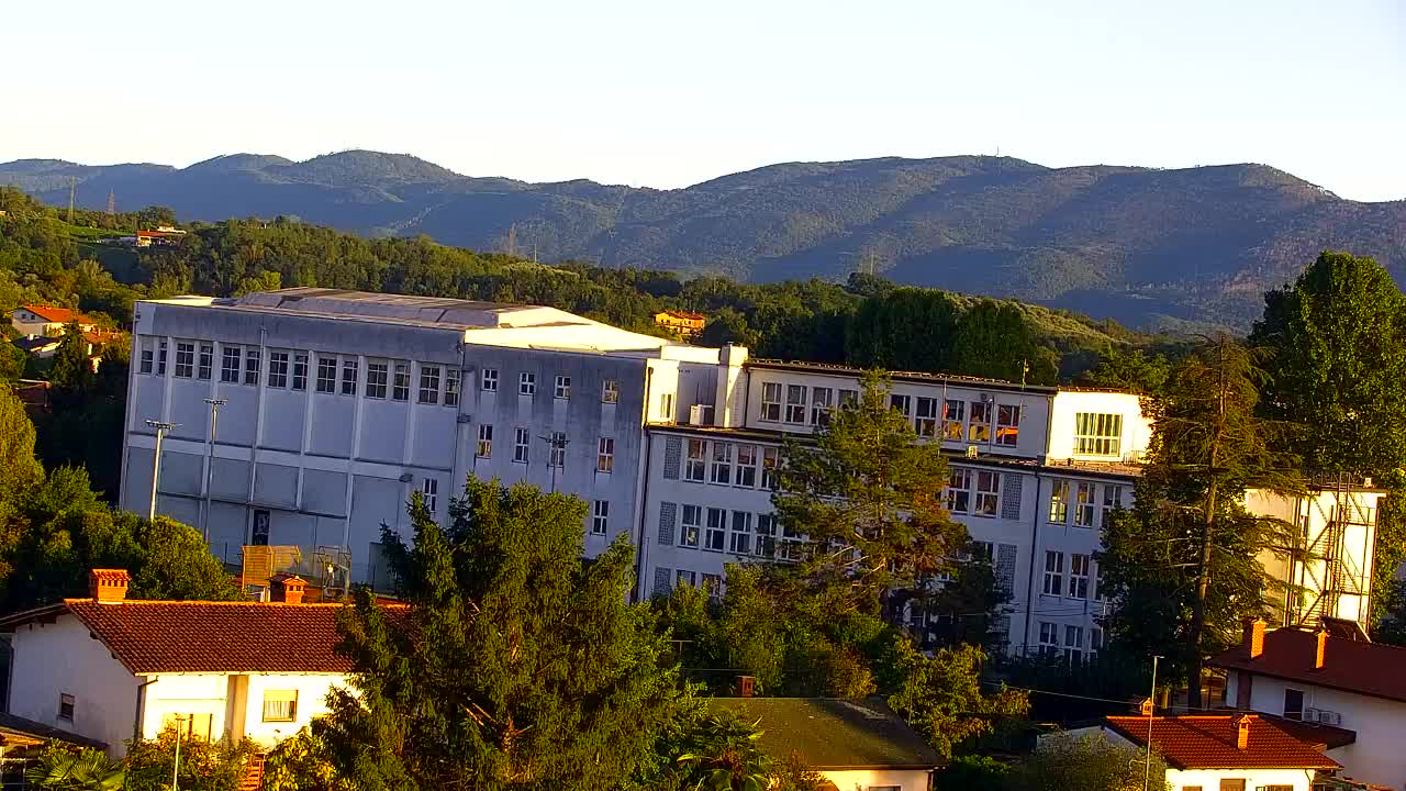 Prekrasan panoramski pogled na Šempeter pri Gorici