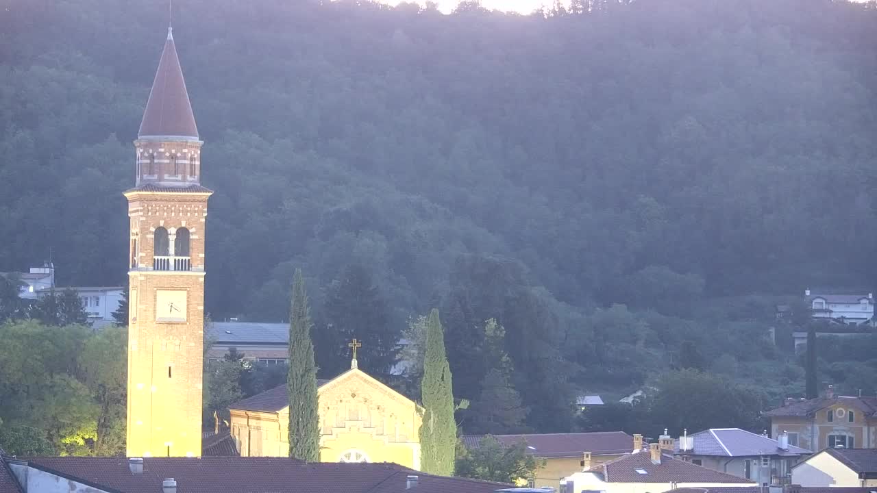 Panorama mozzafiato di Šempeter pri Gorici