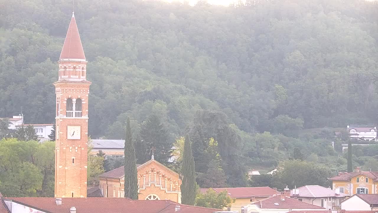 Prekrasan panoramski pogled na Šempeter pri Gorici