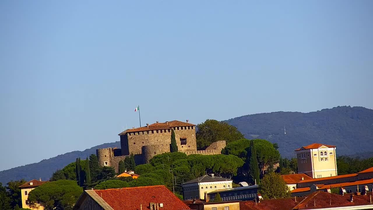 Prekrasan panoramski pogled na Šempeter pri Gorici