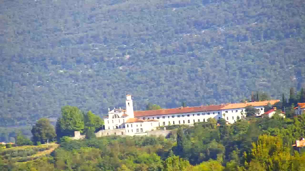 Čudovit panoramski pogled na Šempeter pri Gorici