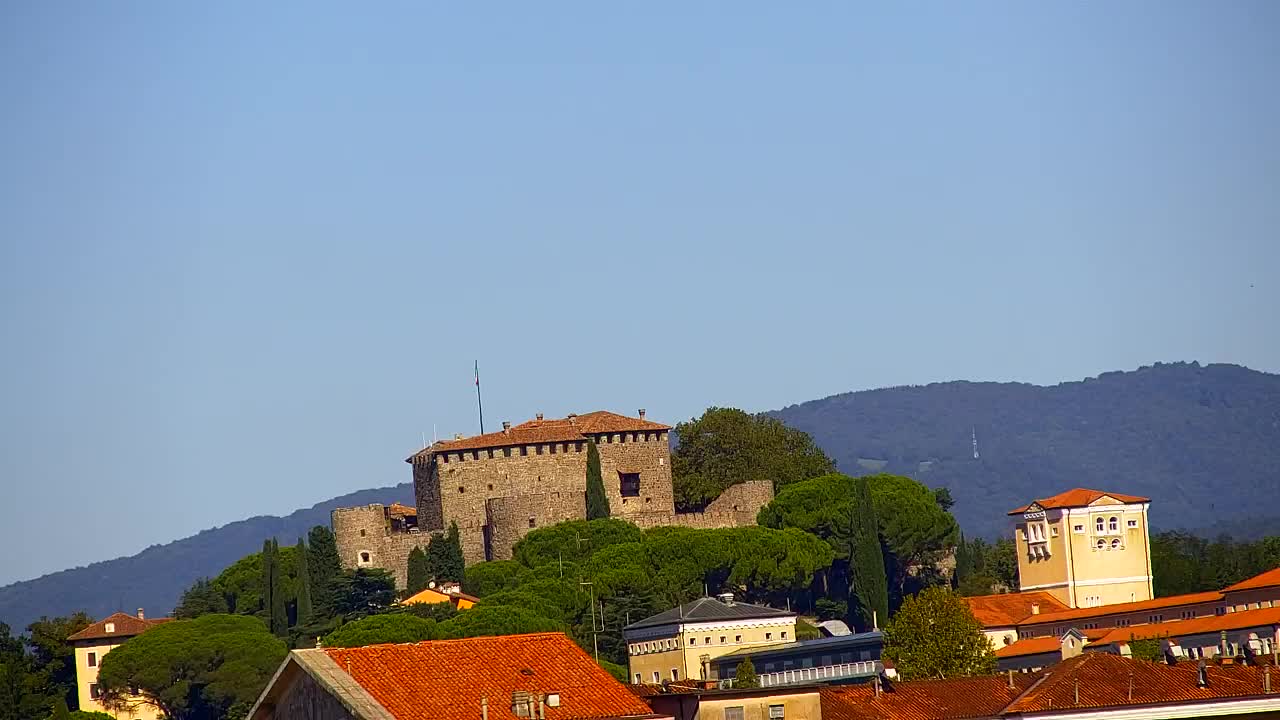 Prekrasan panoramski pogled na Šempeter pri Gorici