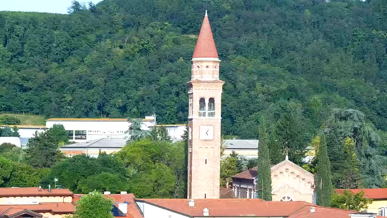 Čudovit panoramski pogled na Šempeter pri Gorici