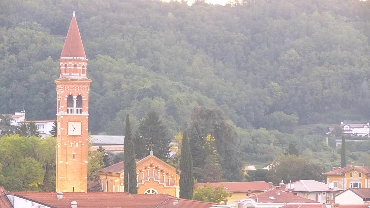 Panorama mozzafiato di Šempeter pri Gorici