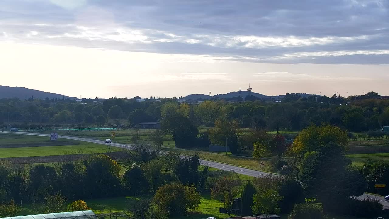 Čudovit panoramski pogled na Šempeter pri Gorici