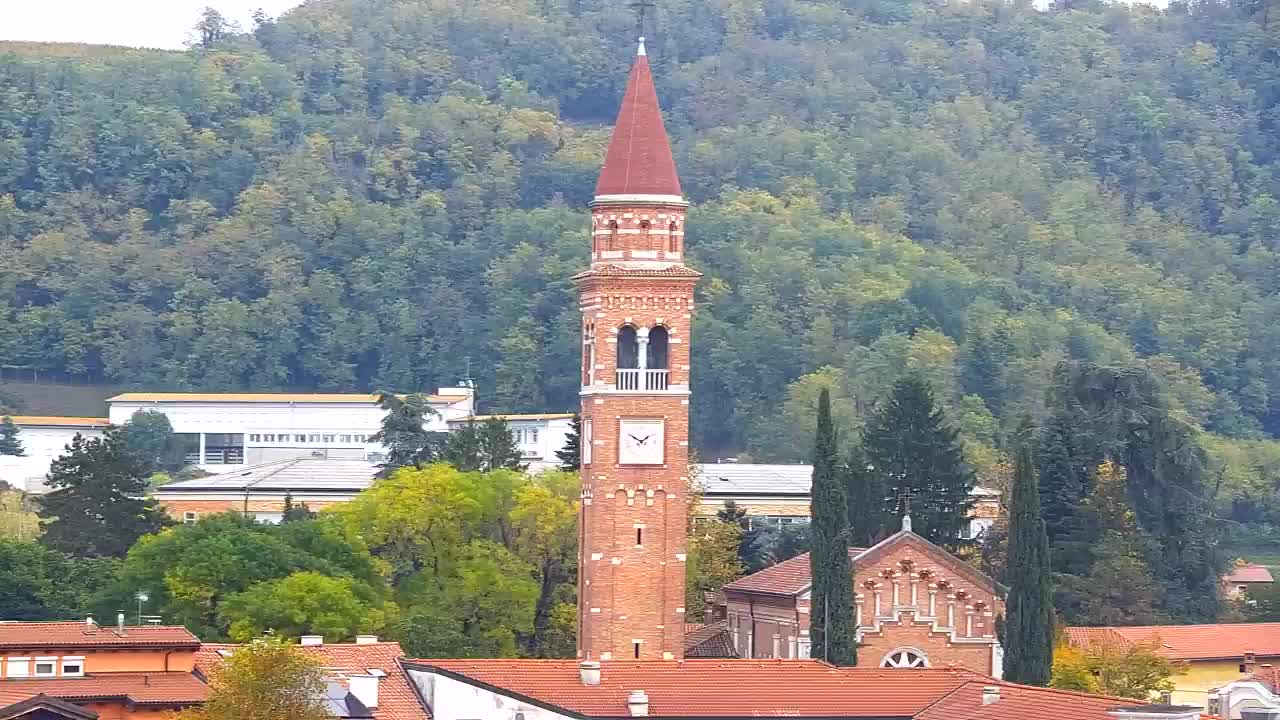 Čudovit panoramski pogled na Šempeter pri Gorici